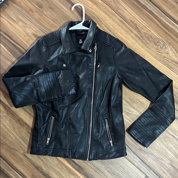 art class Jackets & Blazers - Art Class Sleek Black Faux Leather Jacket